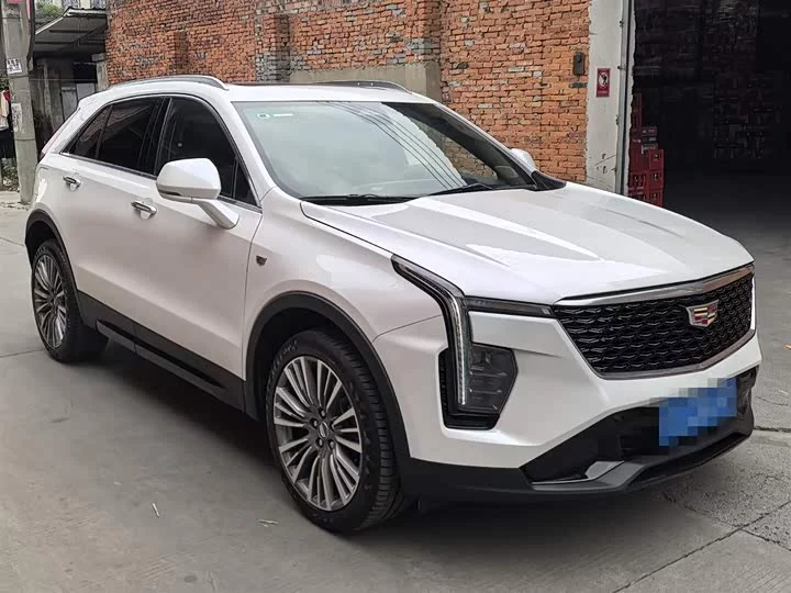 Cadillac XT4