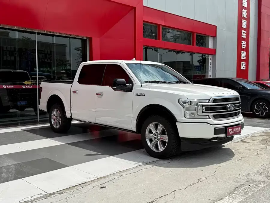 Ford F-150 Raptor