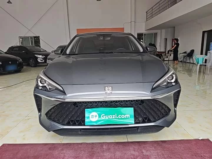 Roewe i5