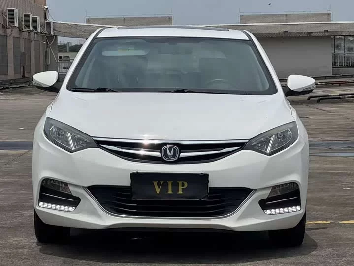 Changan Eado XT