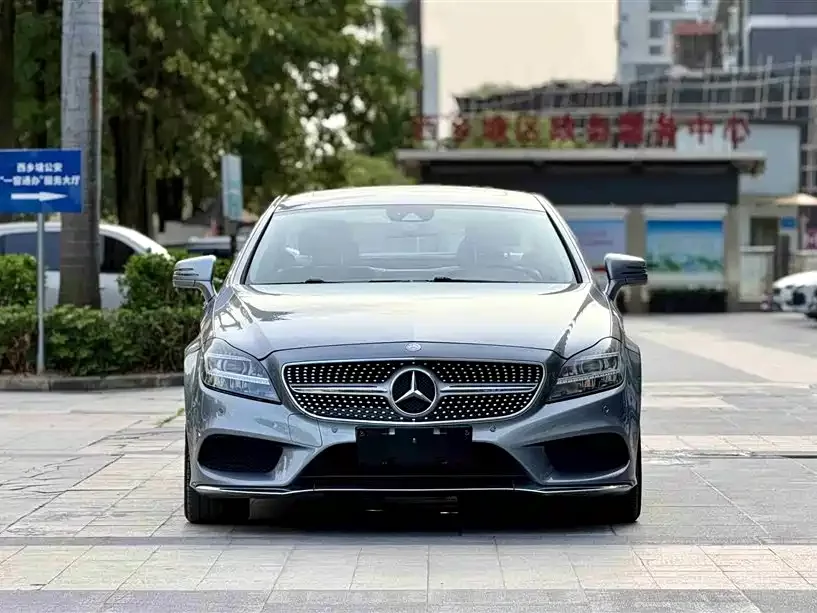 Mercedes Benz CLS