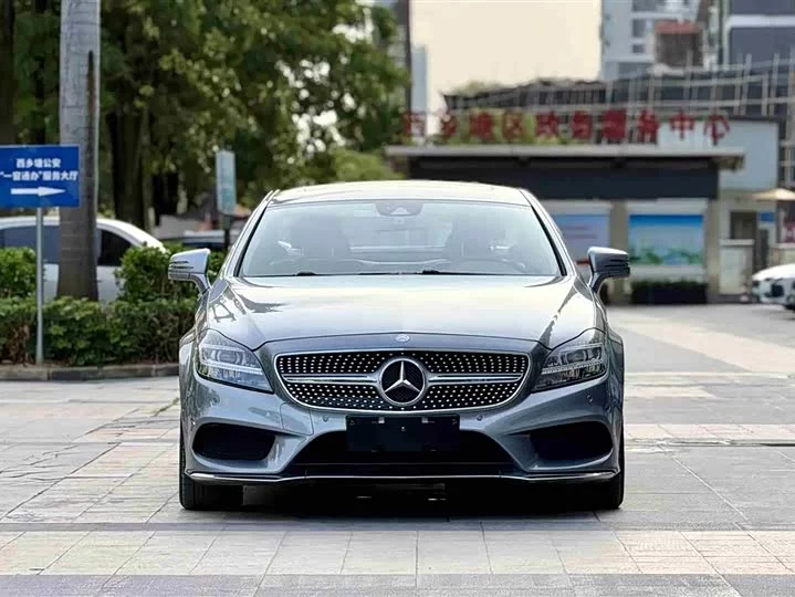 Mercedes-Benz CLS