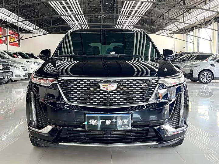 Cadillac XT6
