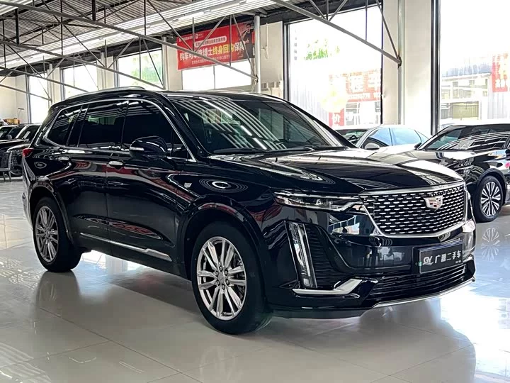 Cadillac XT6
