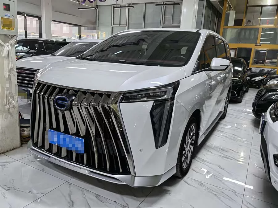GAC Trumpchi M8
