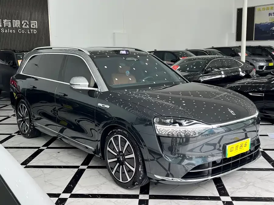AITO Wenjie M9