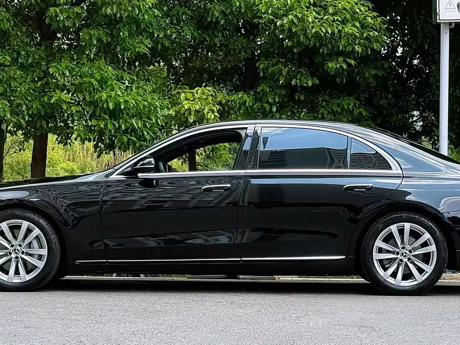 Mercedes Benz S class