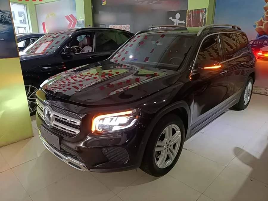 Mercedes Benz GLB
