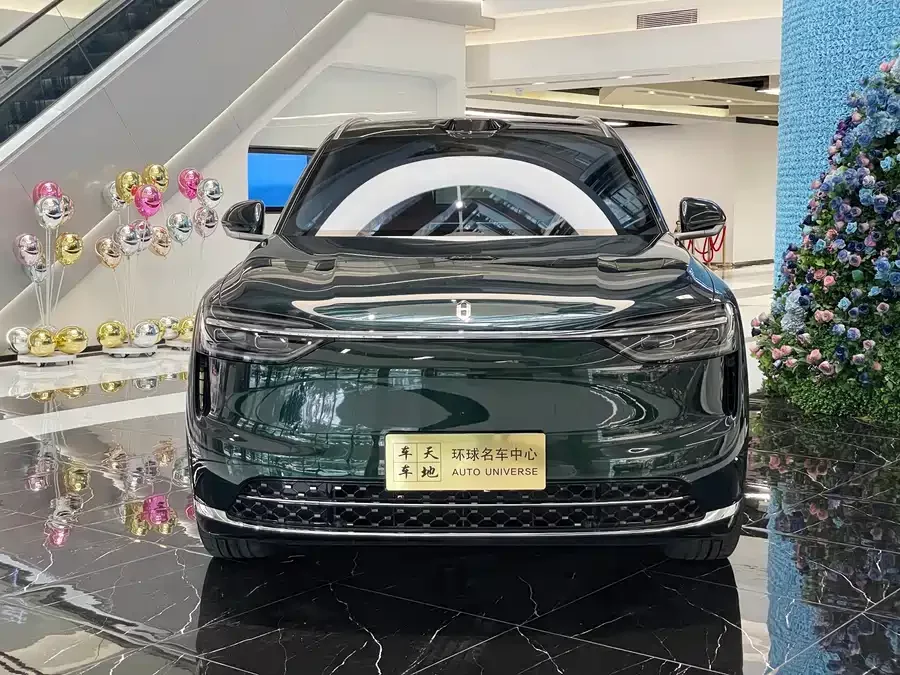AITO Wenjie M7