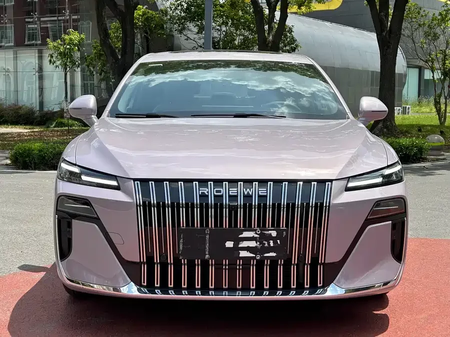Roewe M7 DMH