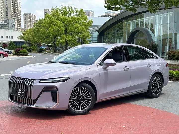 Roewe M7 DMH