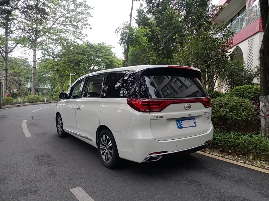 GAC Trumpchi M8