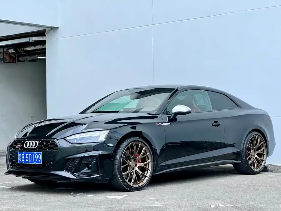 Audi S5