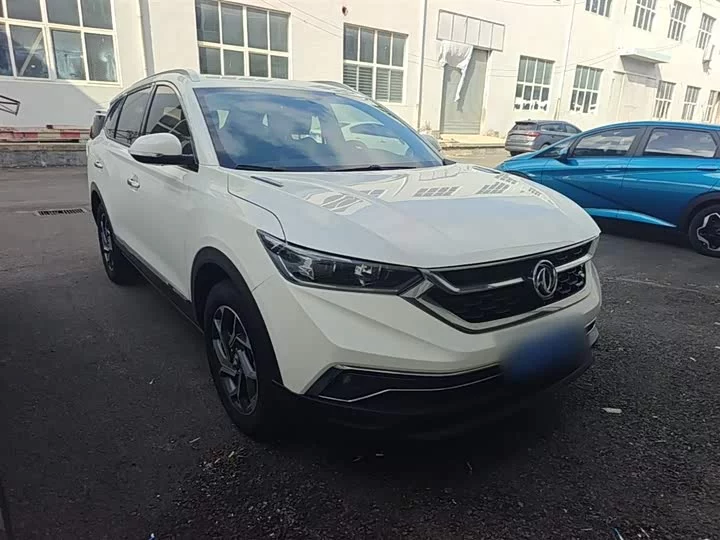 Dongfeng AX7