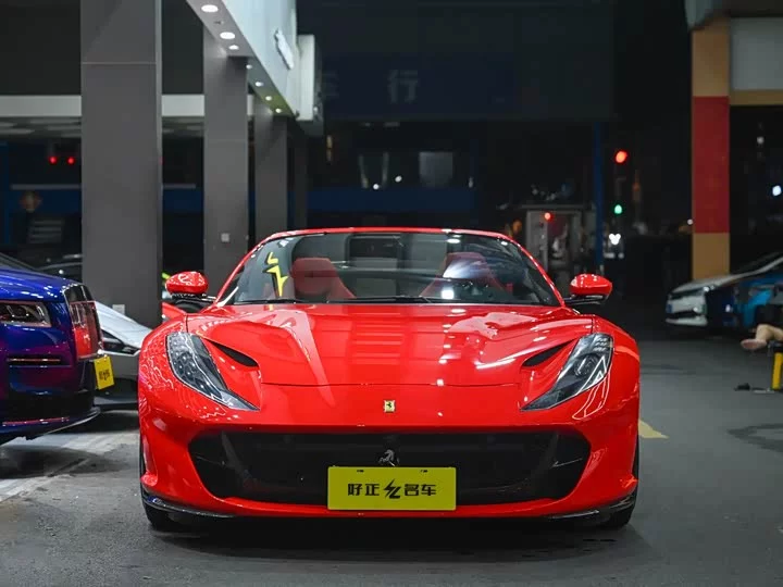 ferrari 812