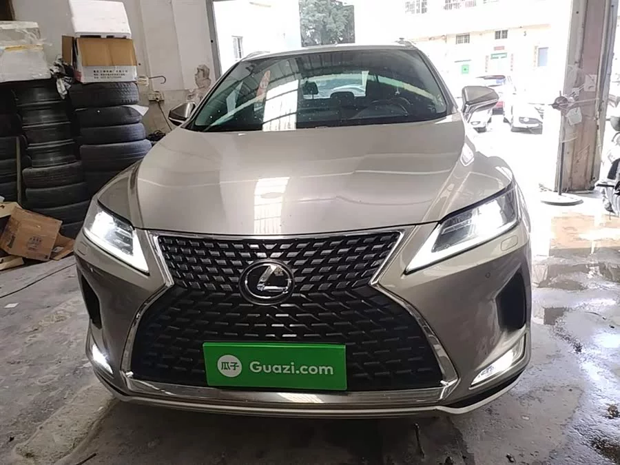 Lexus RX