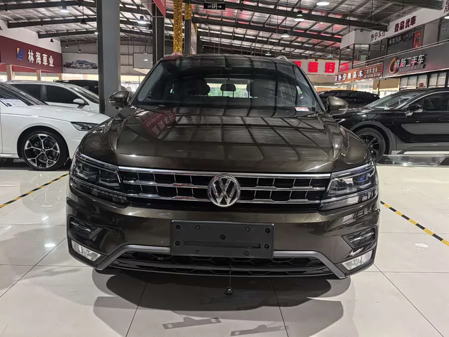 Volkswagen Tiguan L