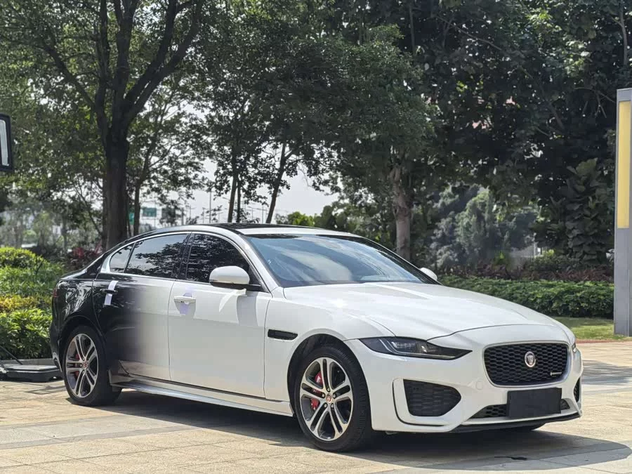 Jaguar XEL