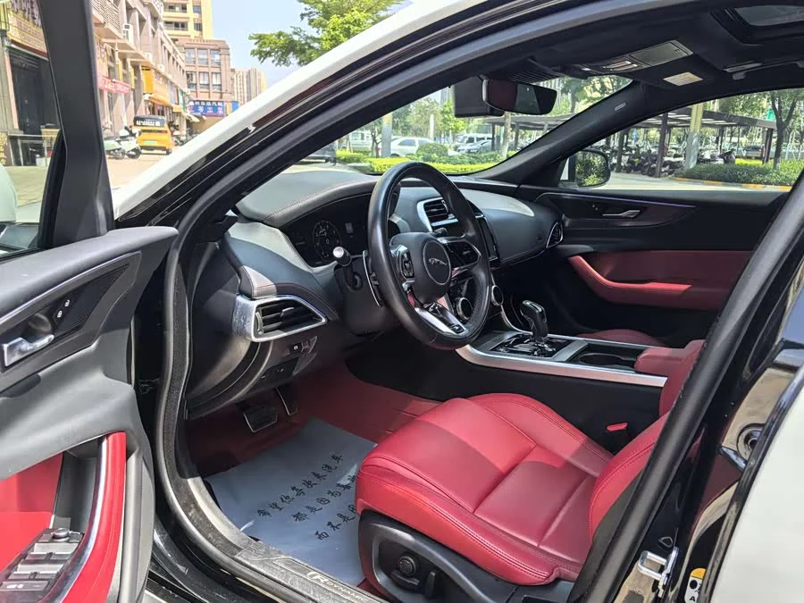 Jaguar XEL