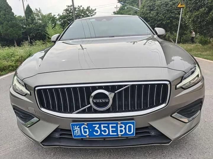 Volvo S60