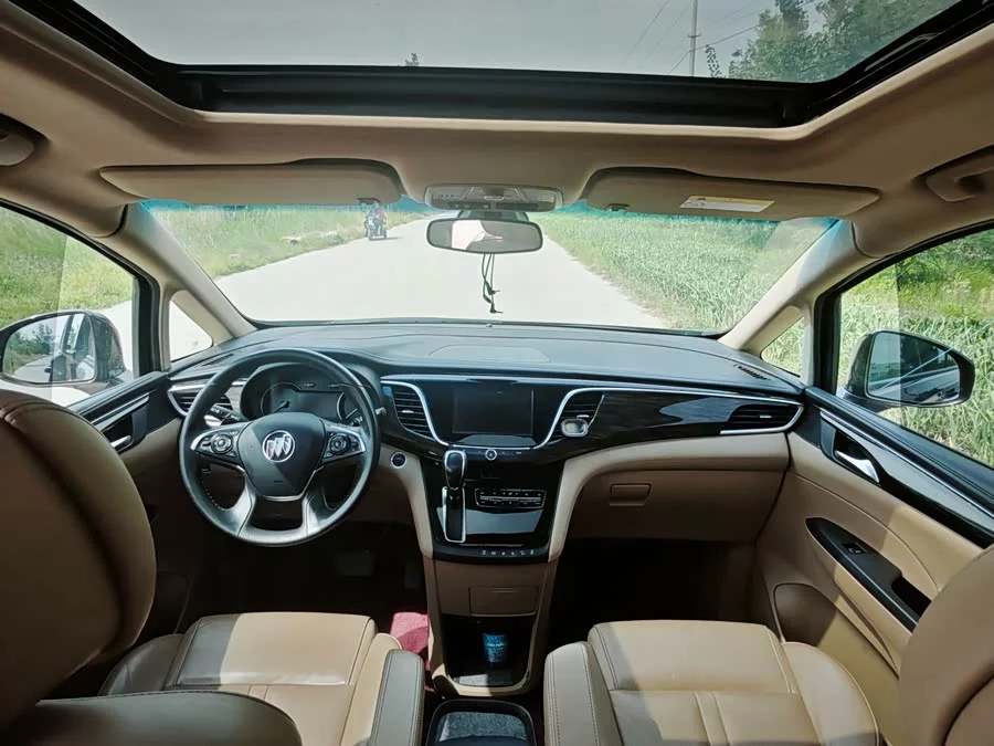 Buick GL8