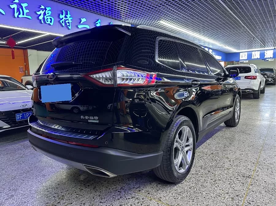 Ford Edge