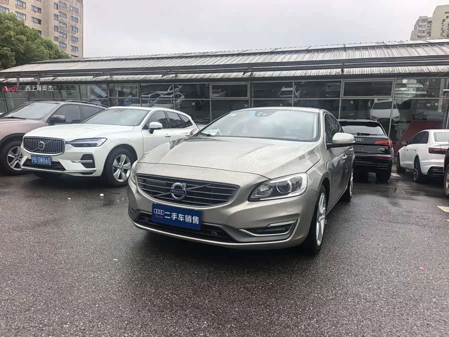 Volvo S60