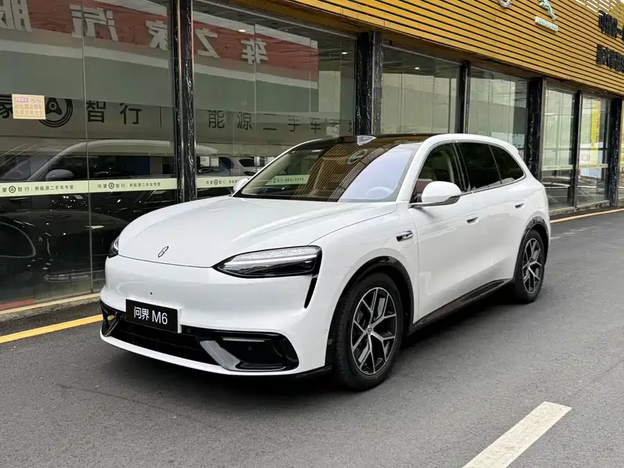 AITO Wenjie M6