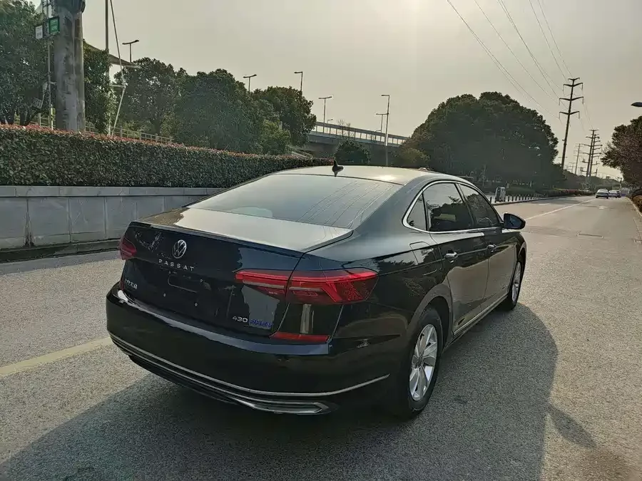 Volkswagen Passat plug-in hybrid