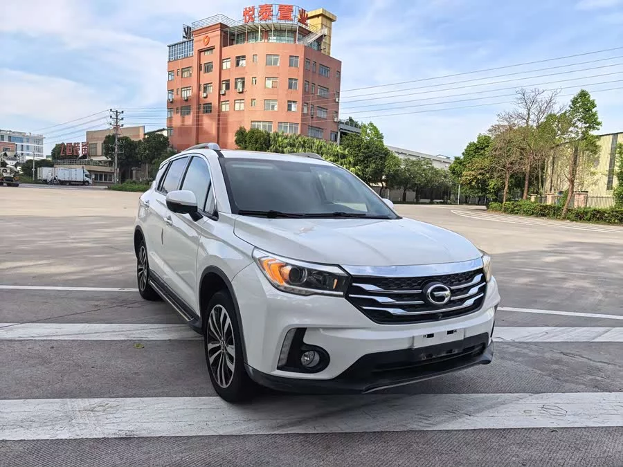 GAC Trumpchi GS4
