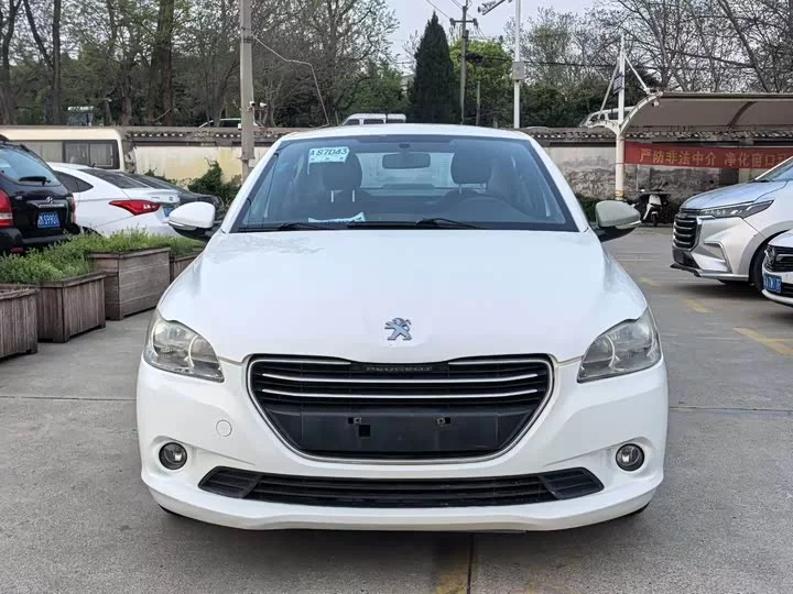 Peugeot 301