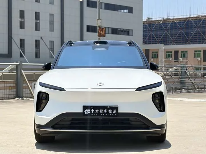 NIO ES6