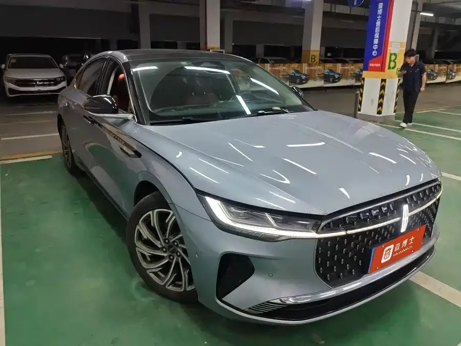 Lincoln Z