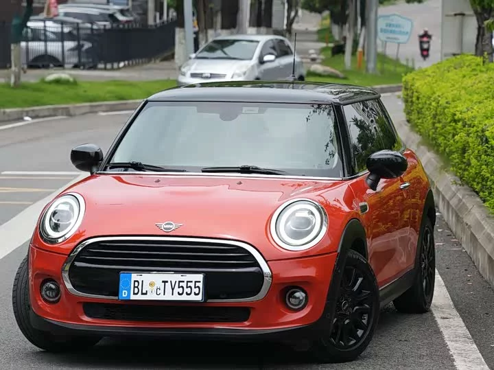 MINI 