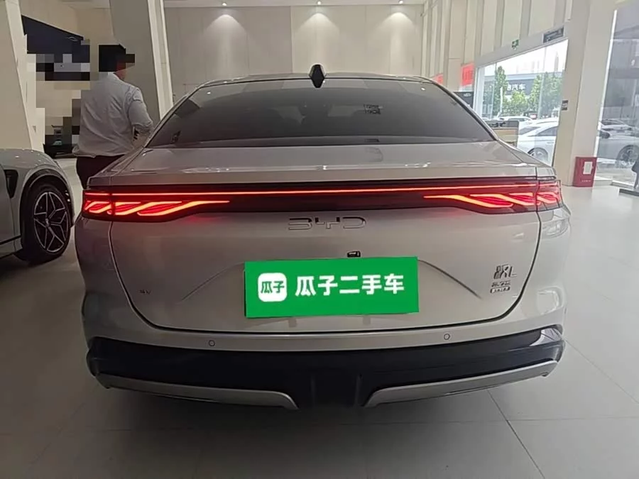 BYD Han L