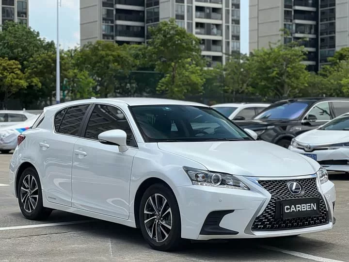 Lexus CT
