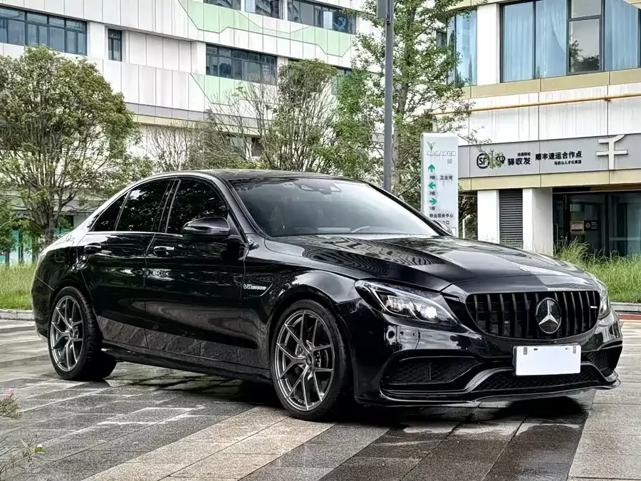 Mercedes Benz C-Class AMG