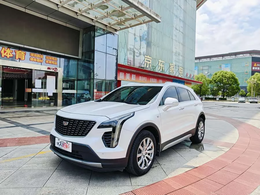 Cadillac XT4