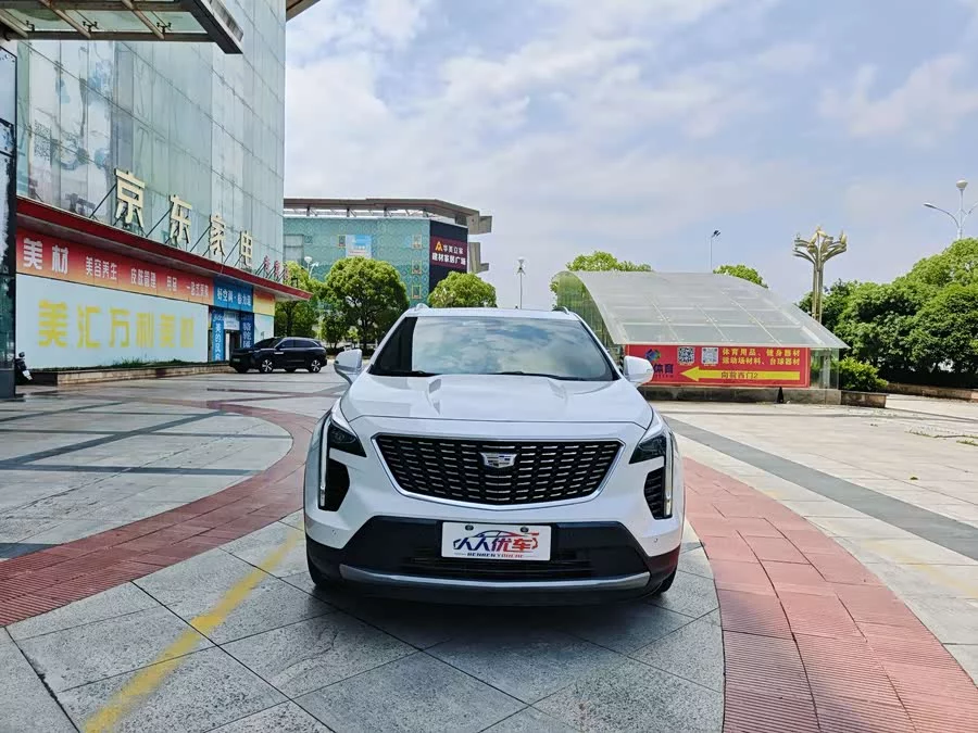 Cadillac XT4