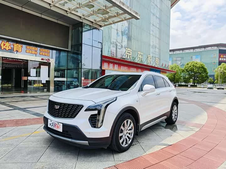 Cadillac XT4