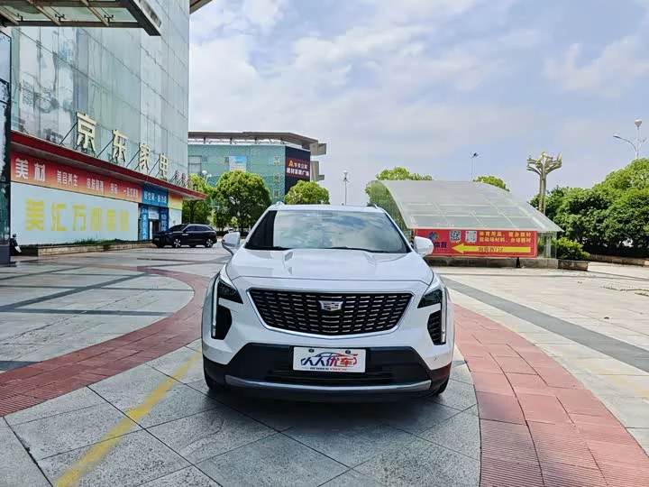 Cadillac XT4