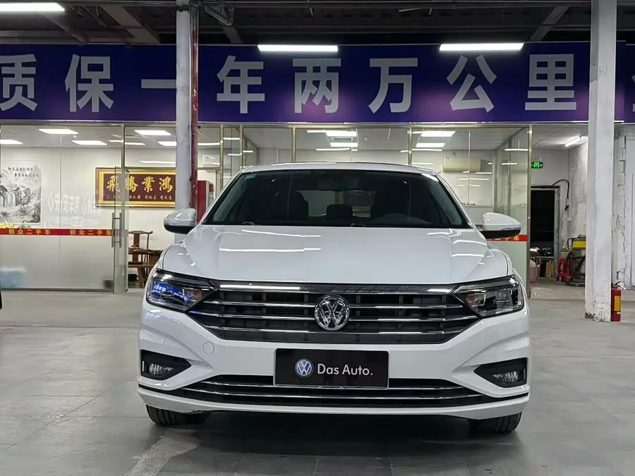 Volkswagen Sagitar