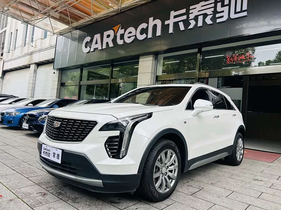 Cadillac XT4
