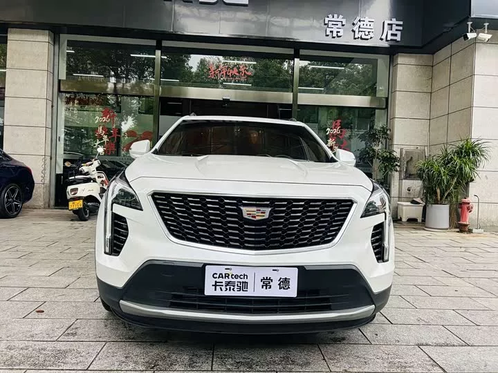 Cadillac XT4