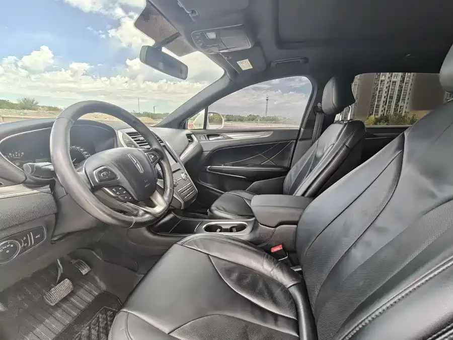 Lincoln MKC