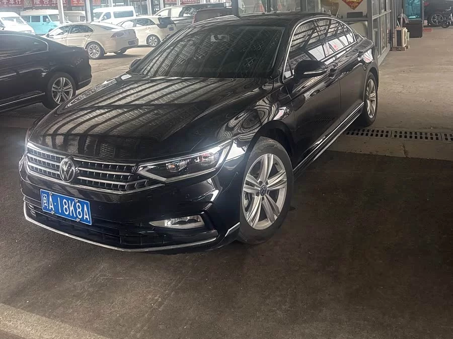 Volkswagen Magotan