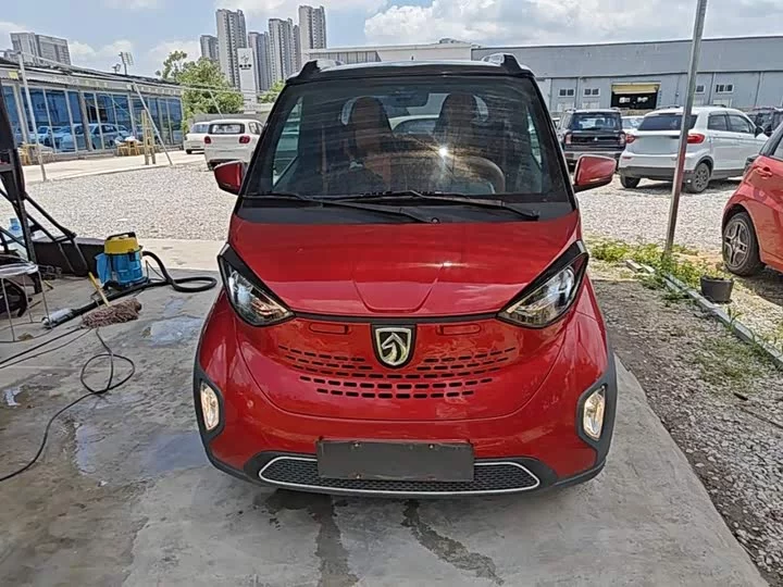 Baojun E100