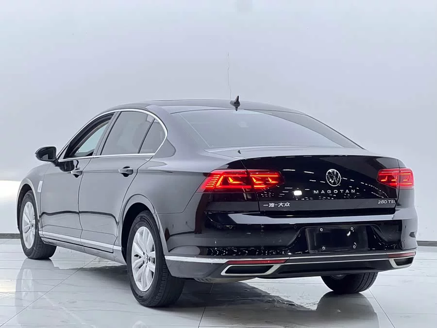 Volkswagen Magotan