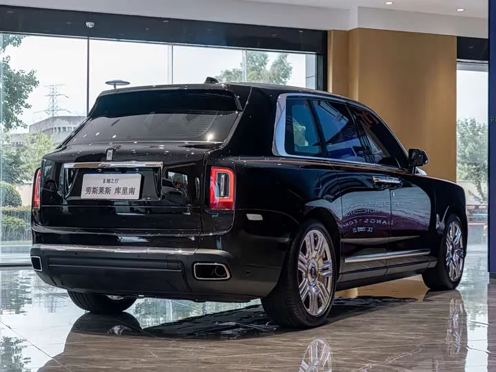 Rolls Royce Cullinan