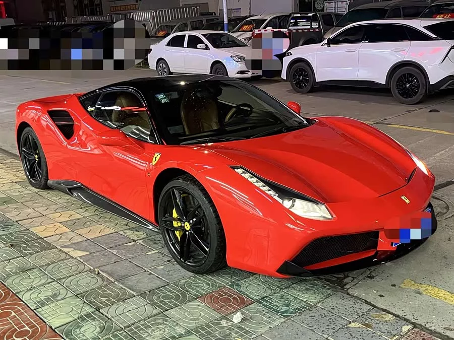 Ferrari 488